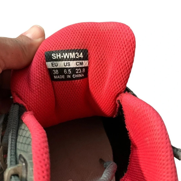 SHIMANO SH-WM34 Womens size US 6.5 Cycling Biking Shoes Shimono Cleats - Picture 6 of 8